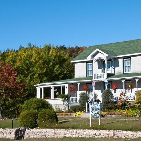 Auberge Maison Gauthier Тадуссак Экстерьер фото