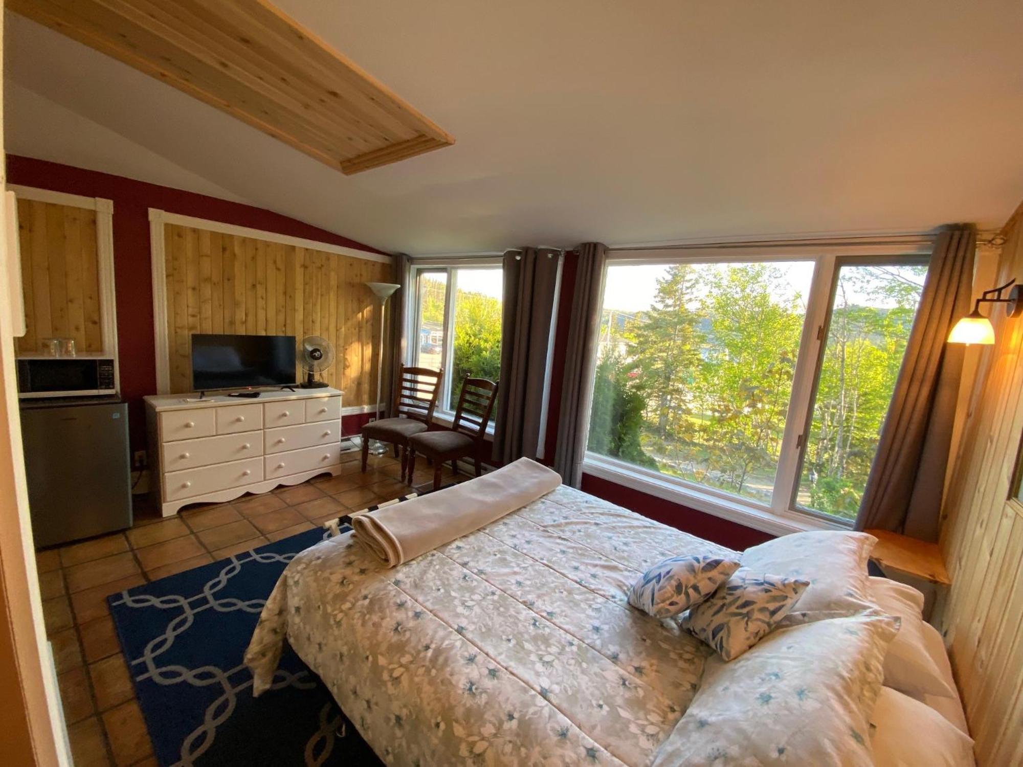 Auberge Maison Gauthier Тадуссак Экстерьер фото